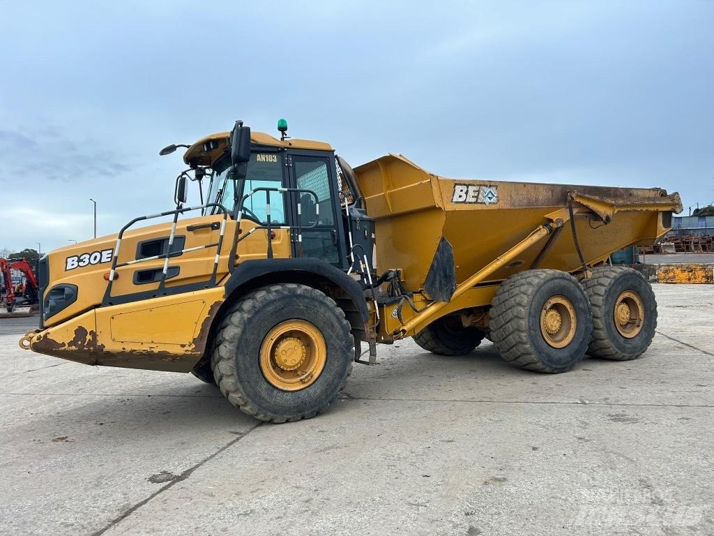 Bell B30E ( Tail Door ) Articulated Haulers