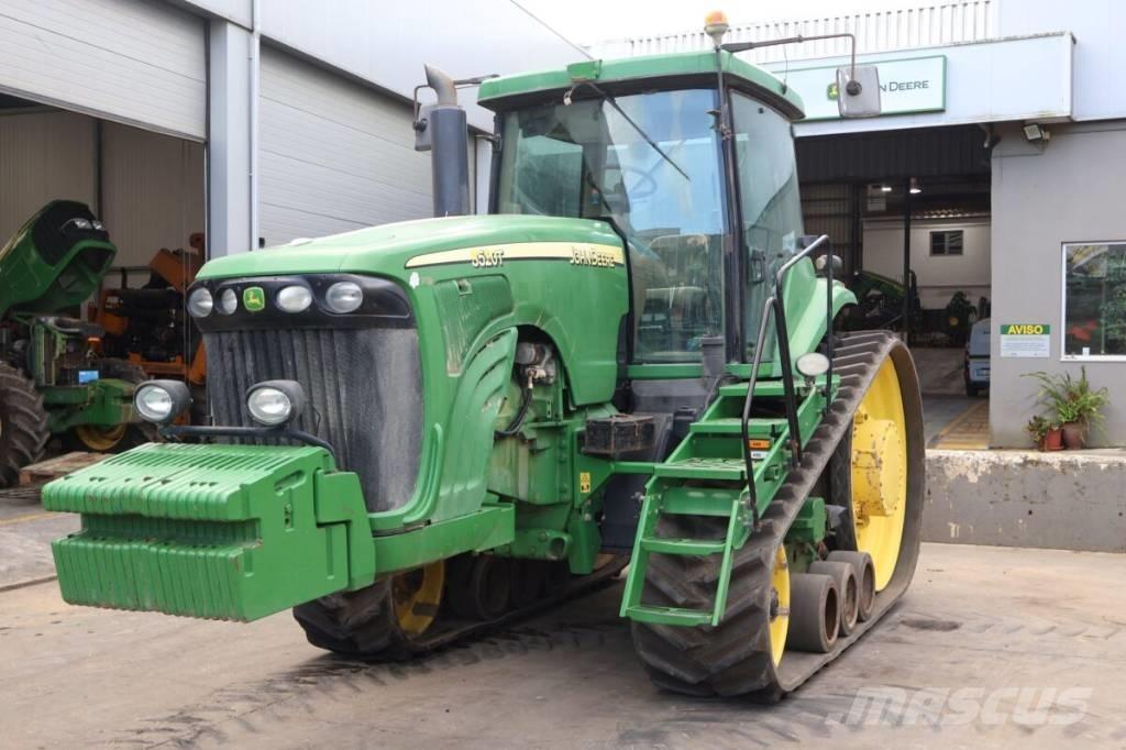 John Deere 8520 T Tractors