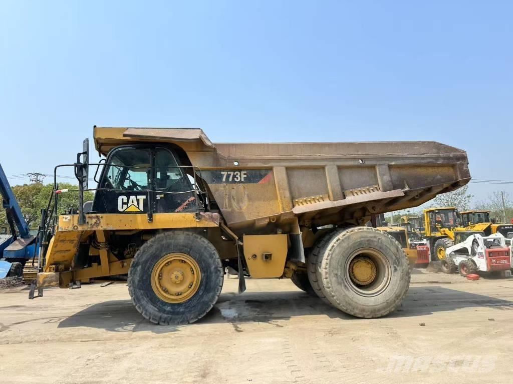 CAT 773 F Articulated Haulers