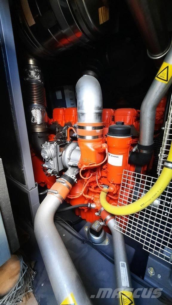 Atlas Copco V21 Compressors