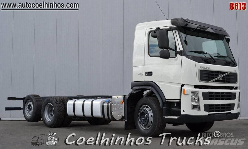 Volvo FM13 440 Chassis Cab trucks