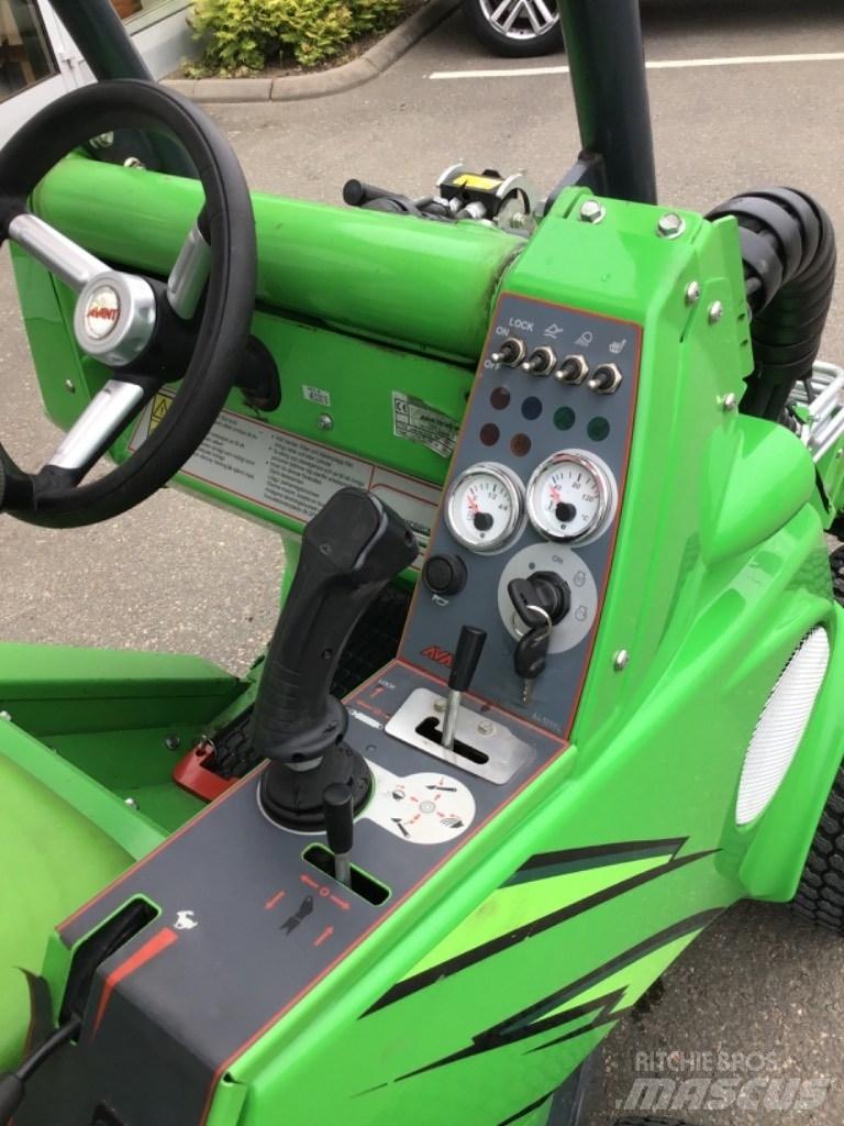 Avant 420 Multi-purpose loaders