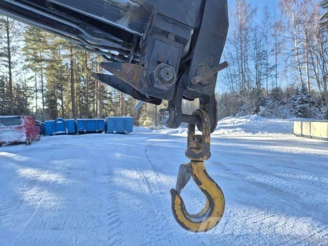 Scania R420 Truck mounted cranes