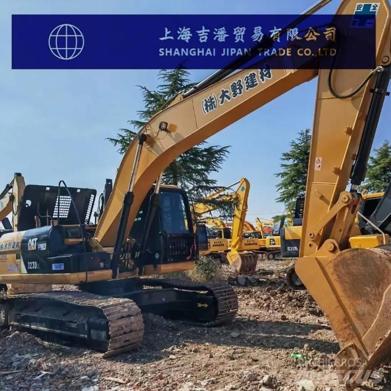 CAT 323 D Crawler excavators