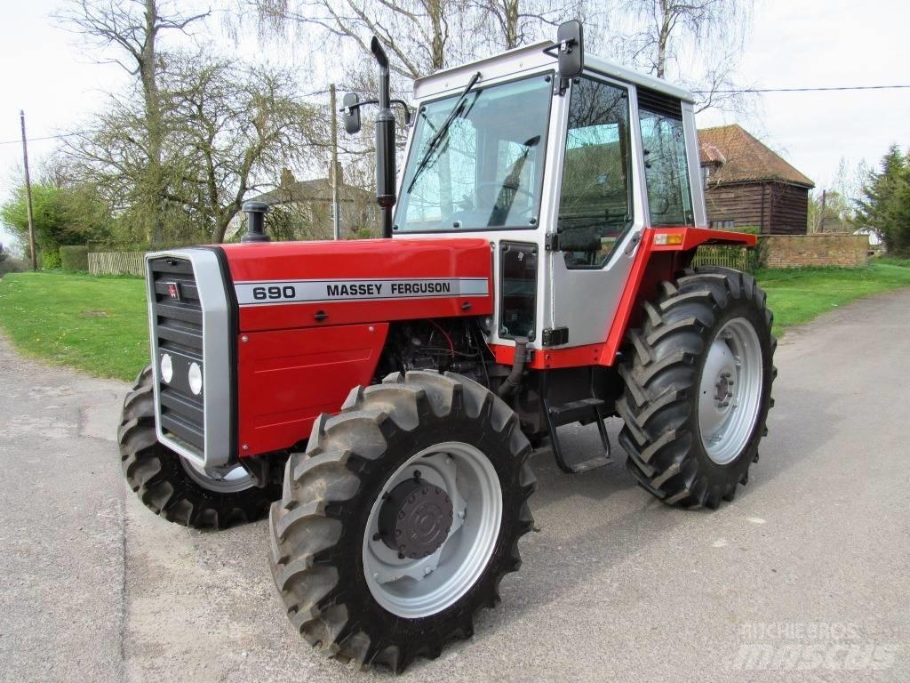 Massey Ferguson 690 Tractors