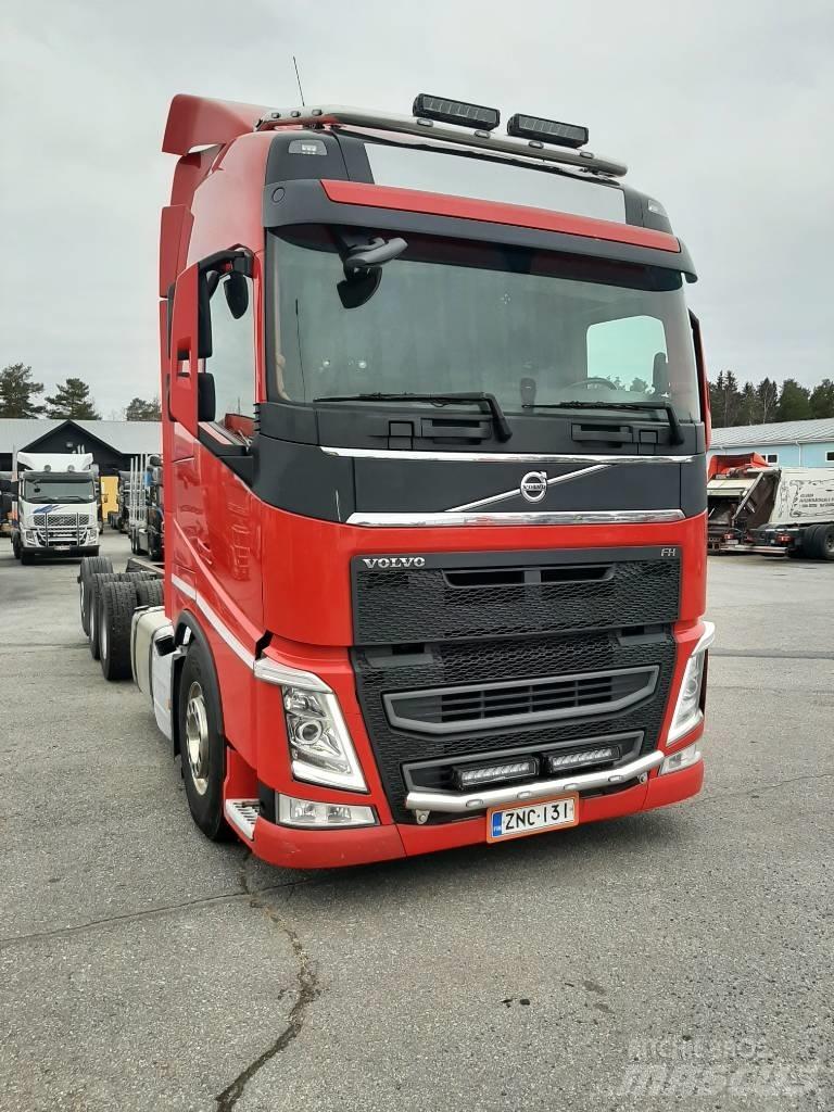 Volvo FH 13 Chassis Cab trucks