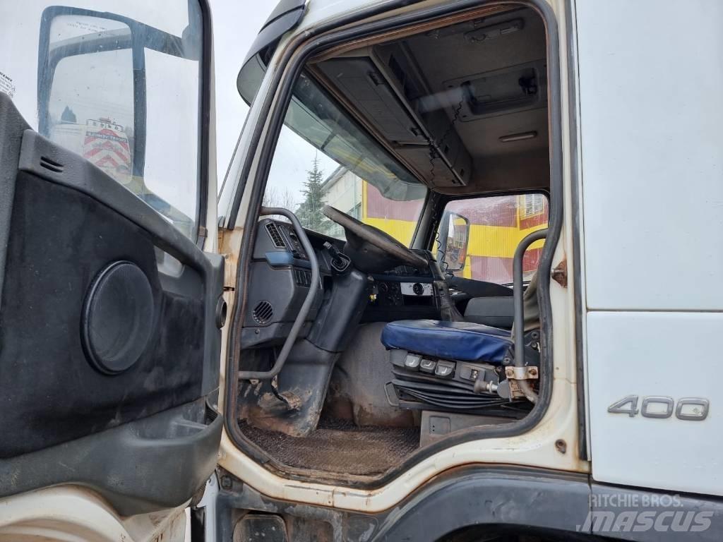 Volvo FM400 8x4 Skip bin truck