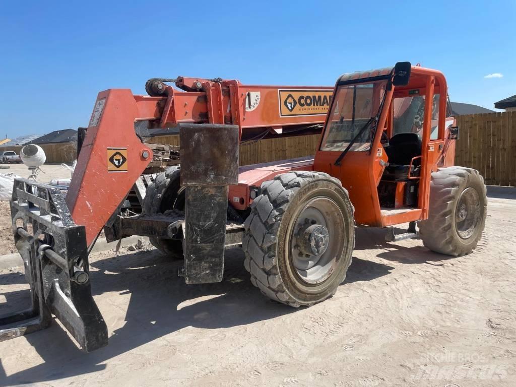 SkyTrak 10054 Telescopic handlers