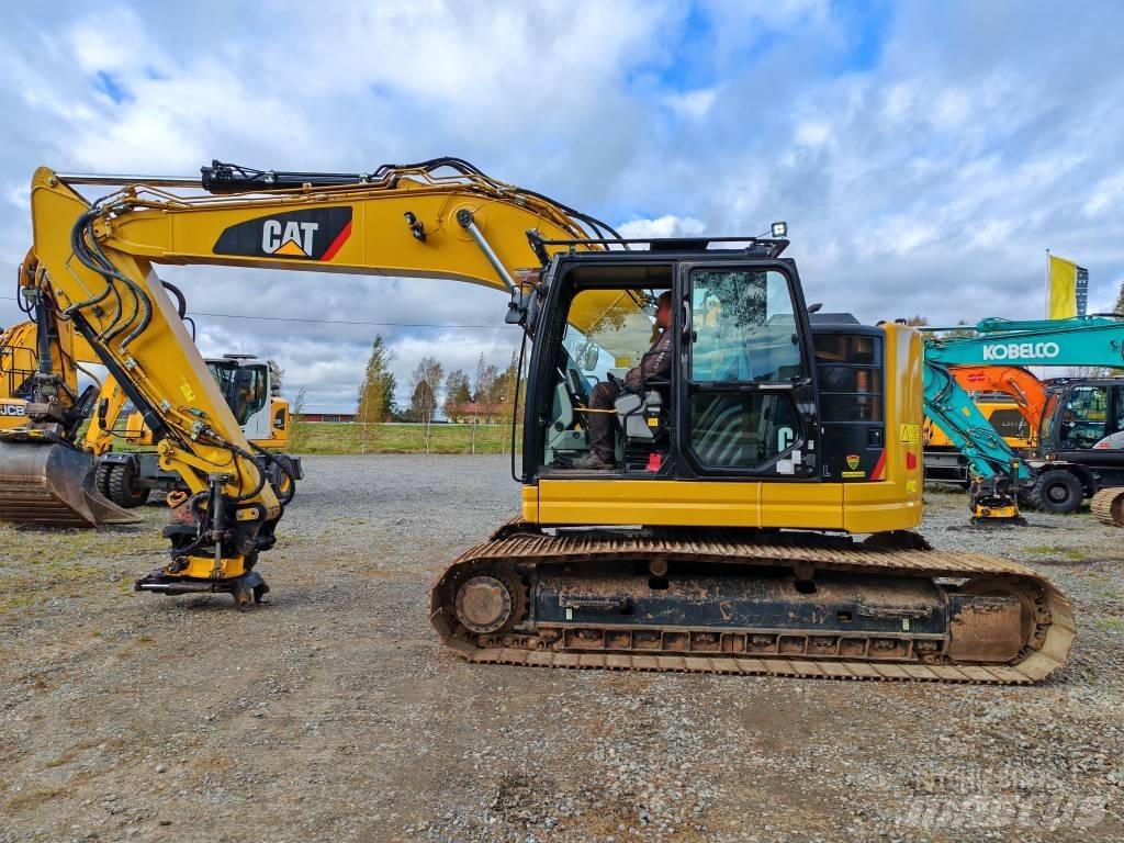CAT 325 F L Crawler excavators
