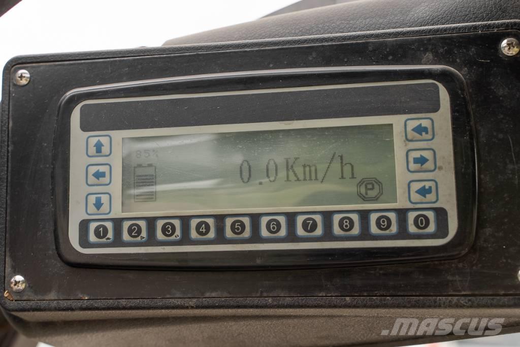 Manitou ME 435 Electric forklift trucks