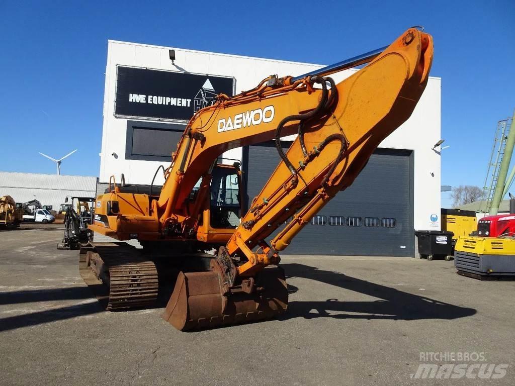 Daewoo SL250LC-V Crawler excavators