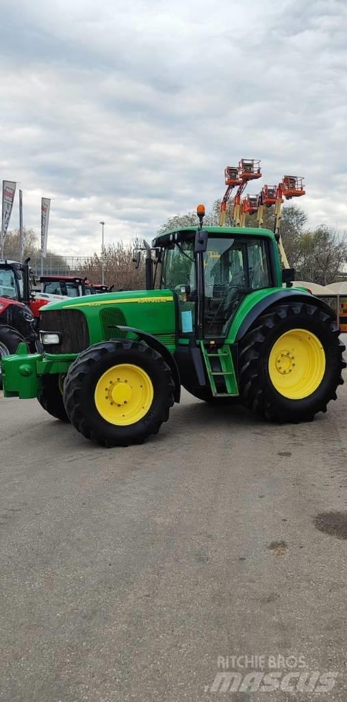 John Deere 6620 Tractors