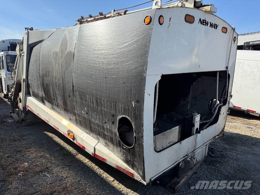  New Way Cobra Waste trucks