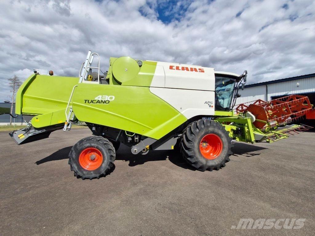 CLAAS Tucano 430 Combine harvesters