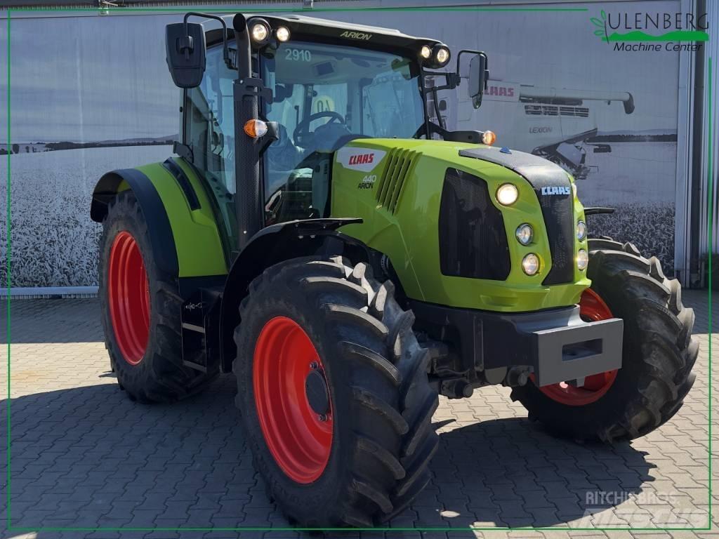 CLAAS ARION 440 Tractors