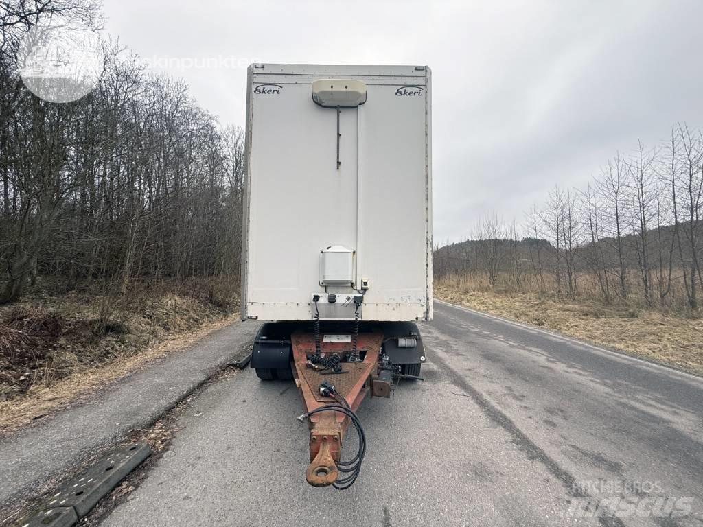 Ekeri L3 Box semi-trailers