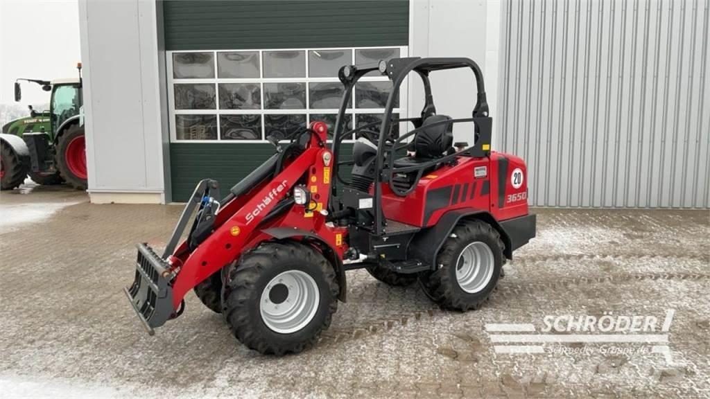 Schäffer 3650 Mini loaders