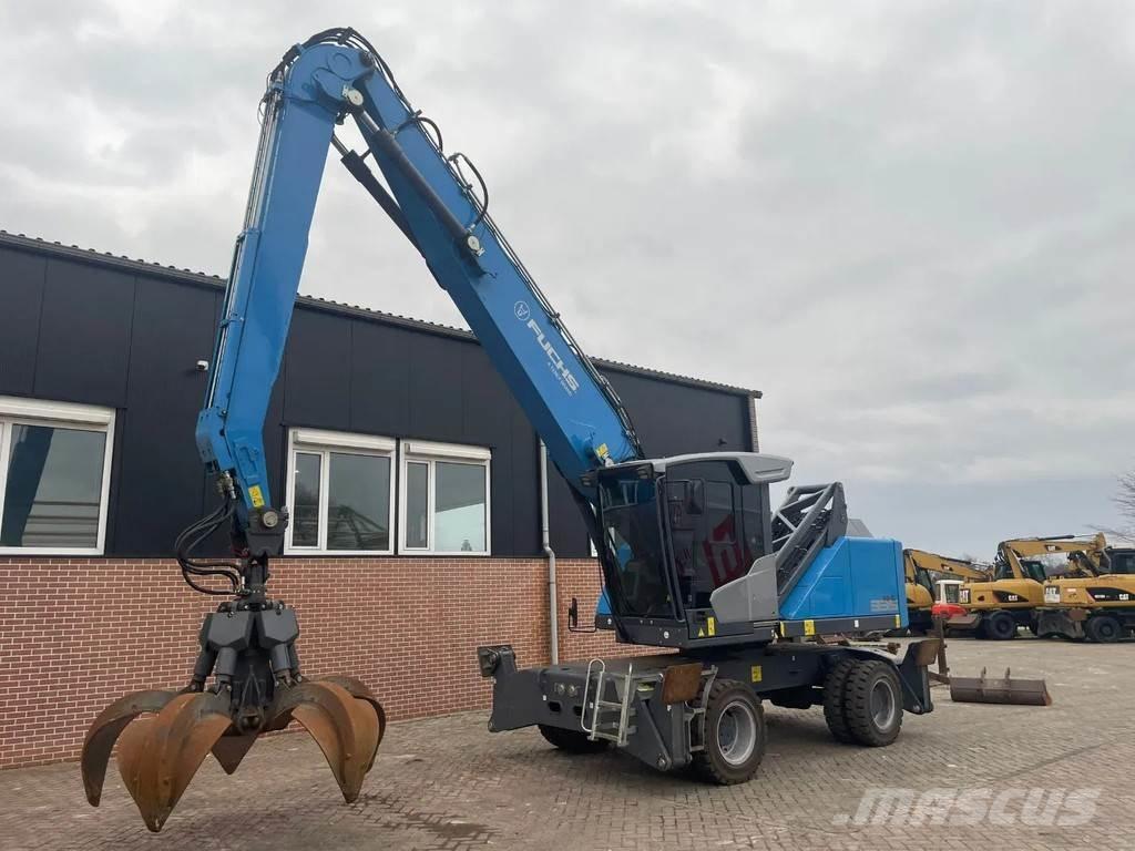 Fuchs MHL335 Waste / industry handlers