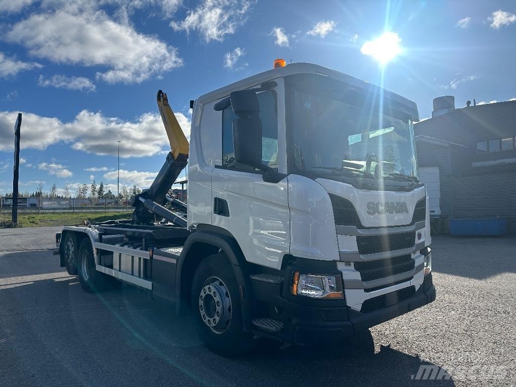 Scania P 360 Hook lift trucks