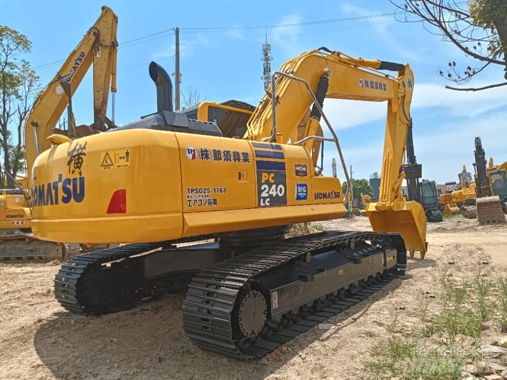 Komatsu PC 240 Crawler excavators