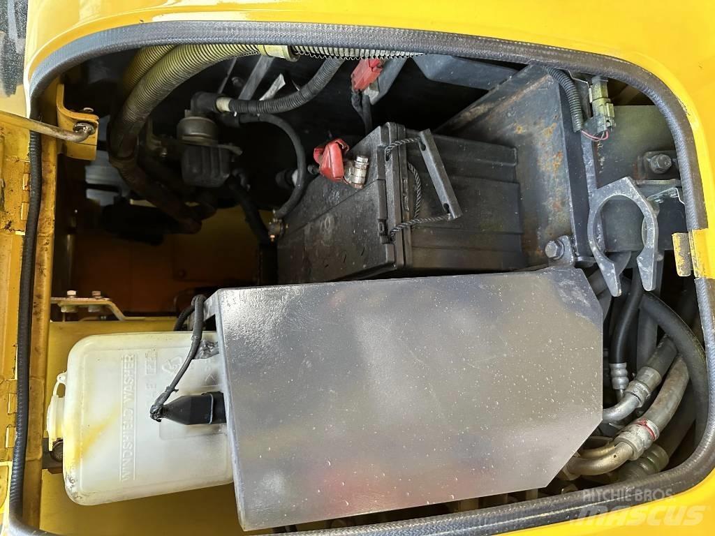 Komatsu PC56-7 Mini excavators < 7t (Mini diggers)