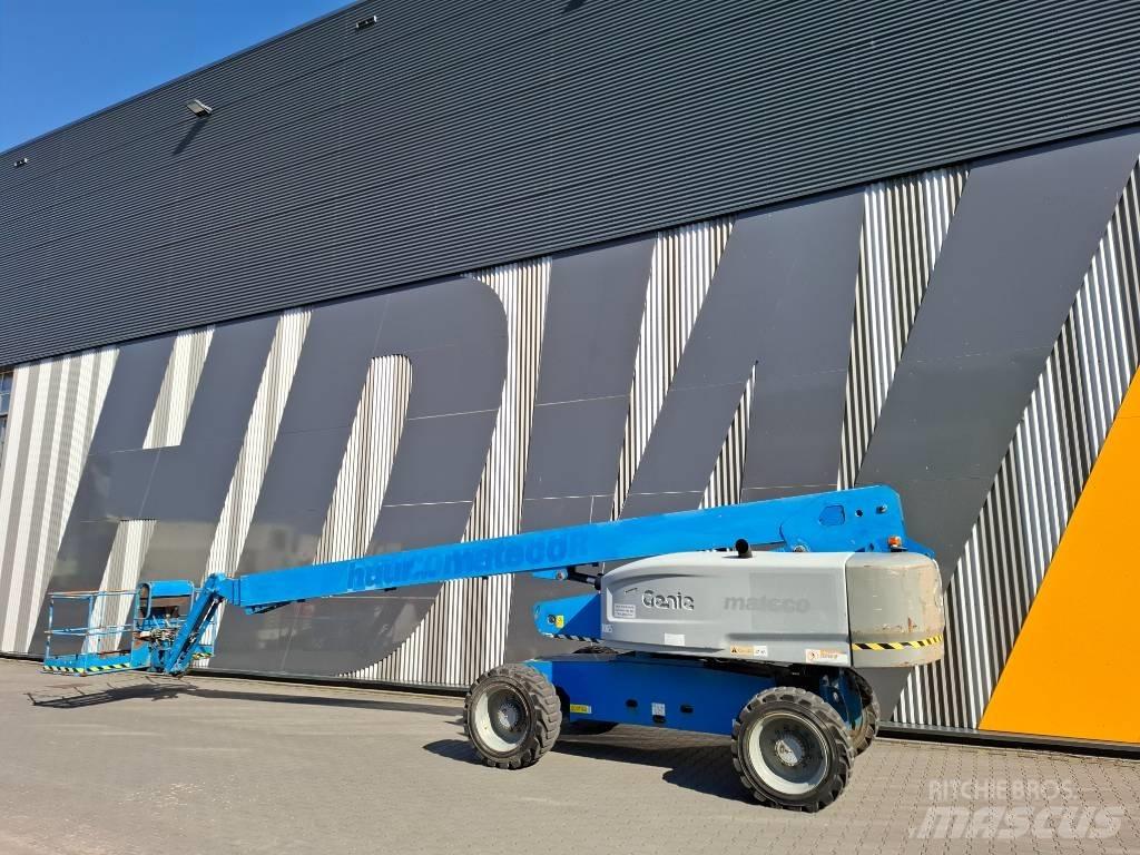 Genie S-85 Telescopic boom lifts