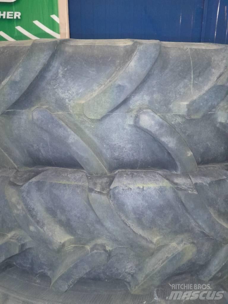 Michelin 9,5-32 Tyres, wheels and rims
