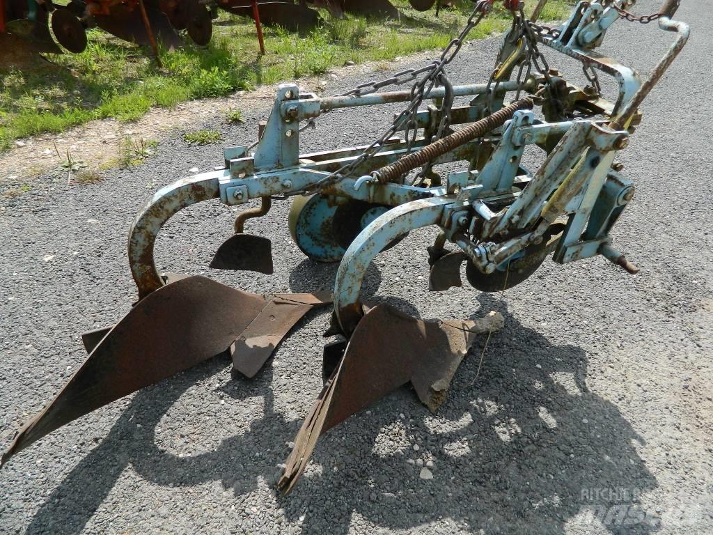  Ōverum 2 Ploughs