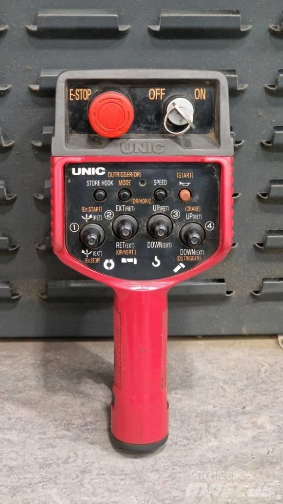 Unic URW 706 Mini cranes