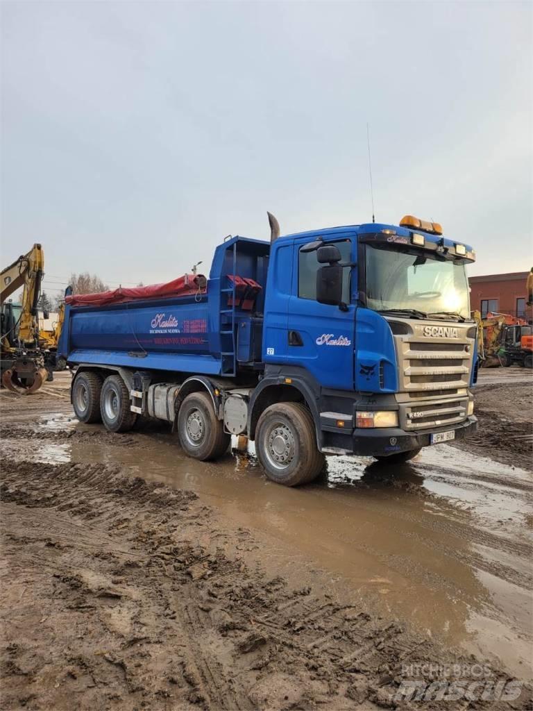 Scania R 420 8X4 Skip bin truck