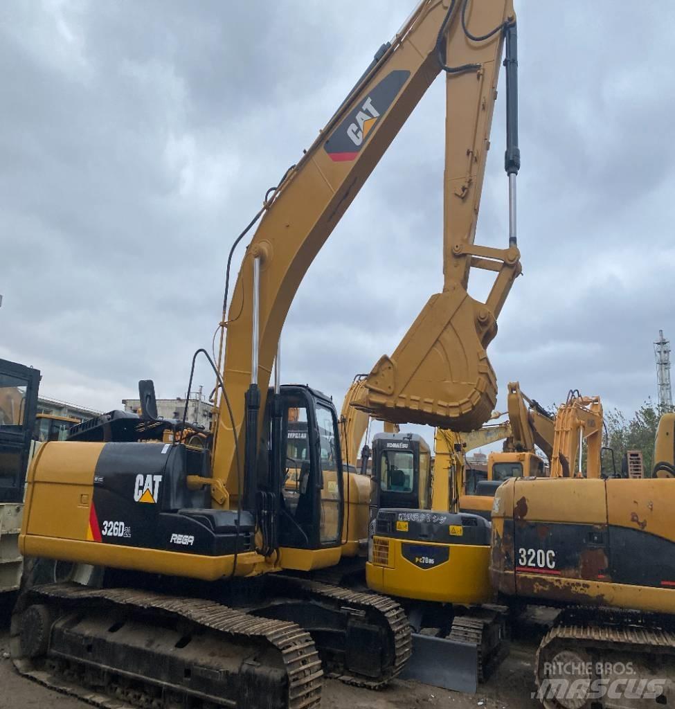 CAT 326D2L Crawler excavators