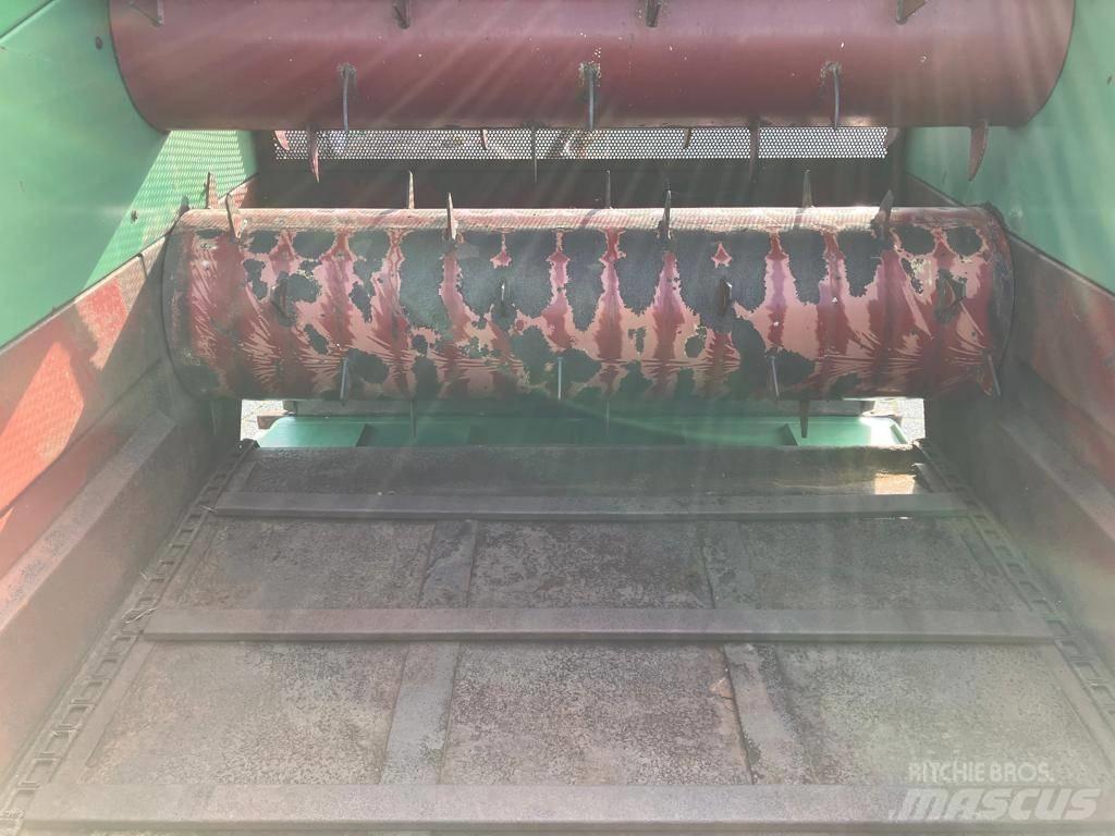 Strautmann UBVW Feed mixer