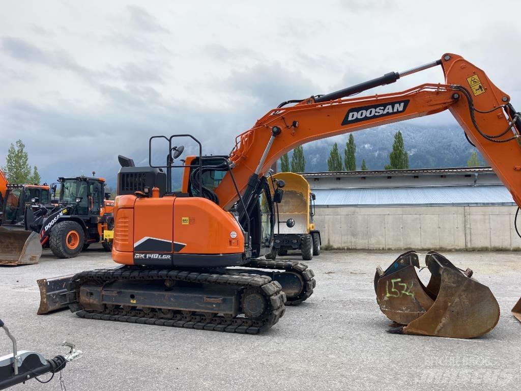 Doosan DX 140 LCR-7 Crawler excavators