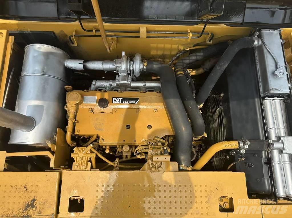 CAT 320 D Crawler excavators