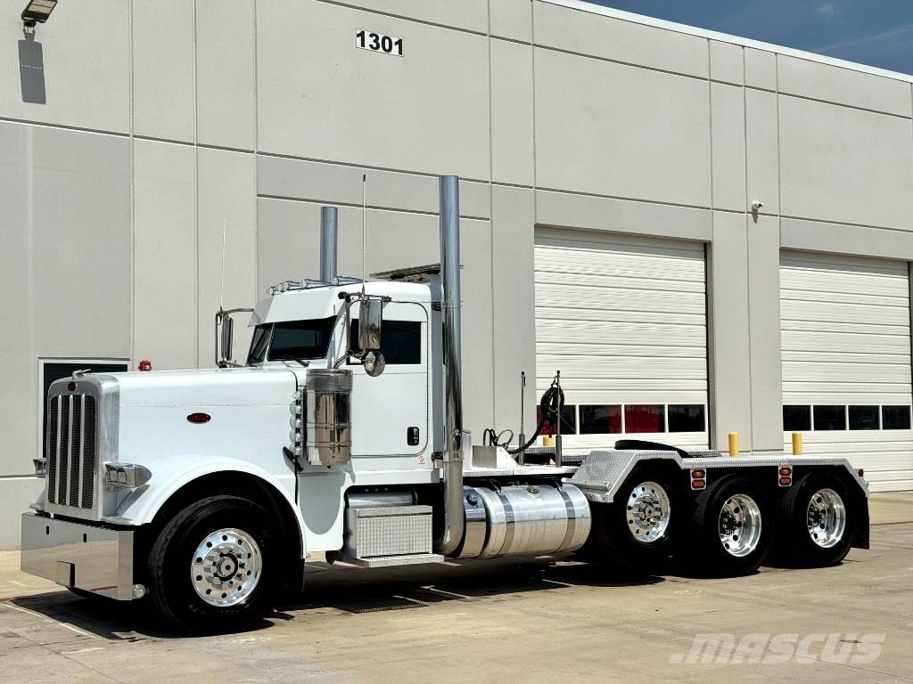 Peterbilt 389 Prime Movers