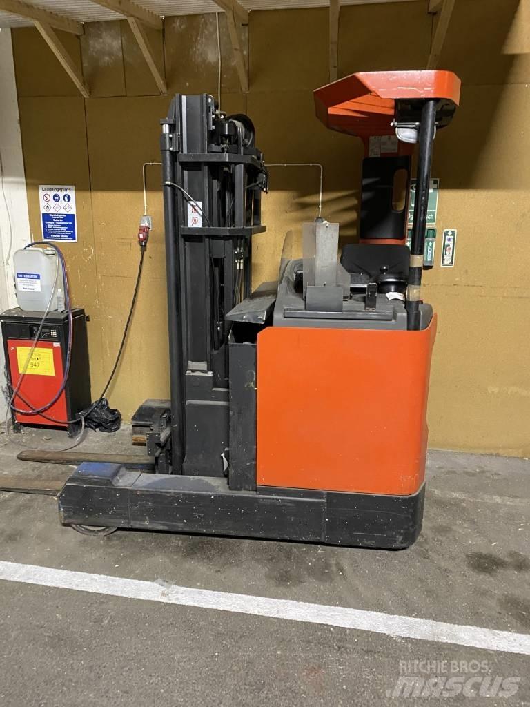 BT RR B 8 Reach truck