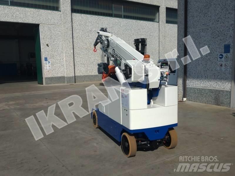 Galizia GF4,2 Mini cranes