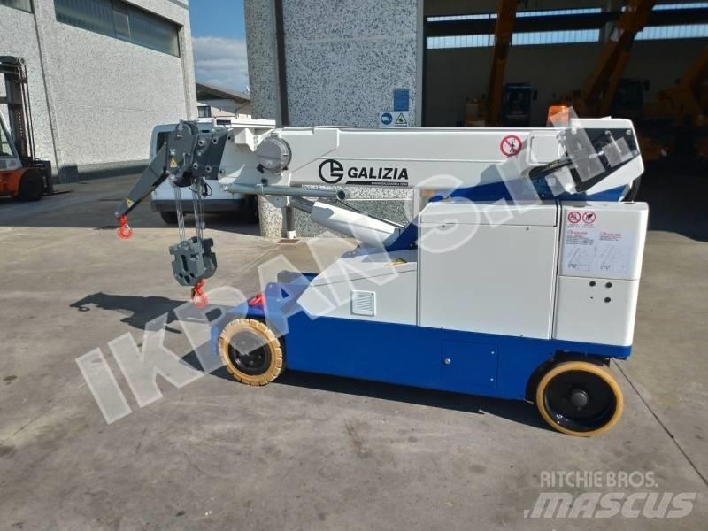 Galizia GF4,2 Mini cranes