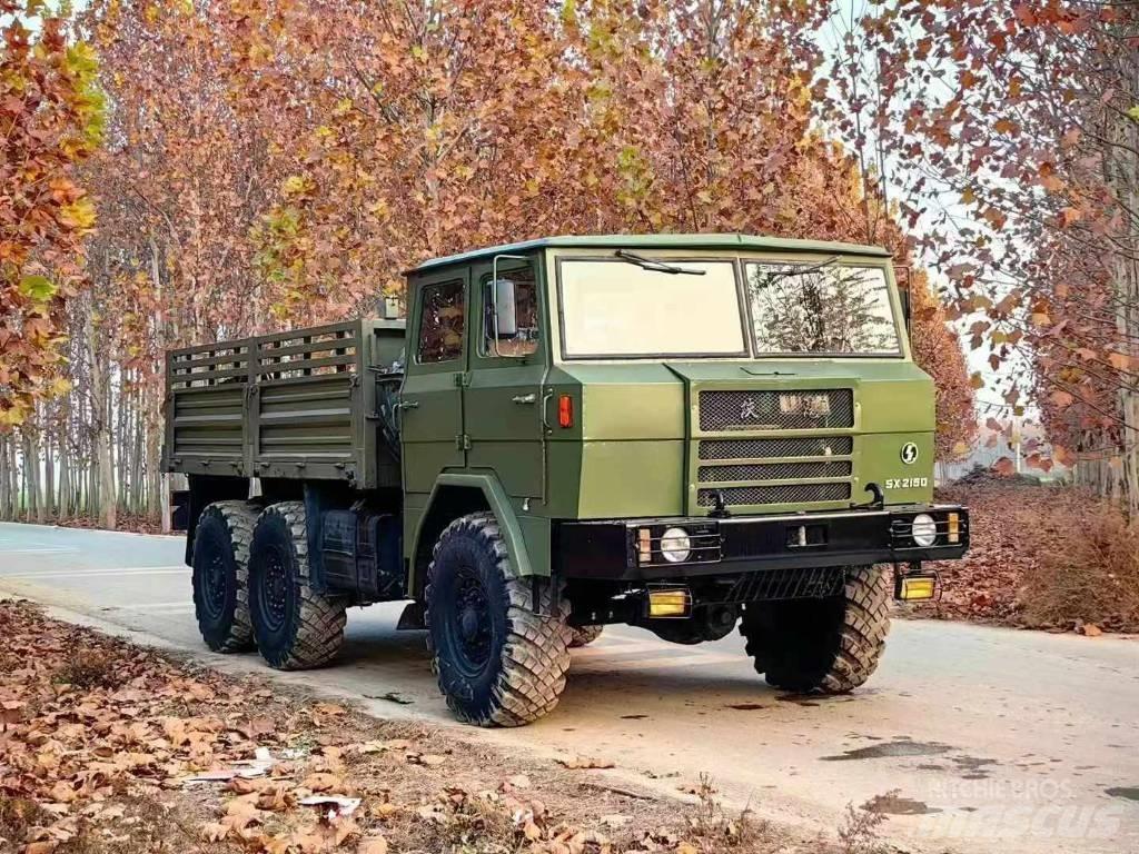 Shaanxi Shacman Flatbed / Dropside trucks