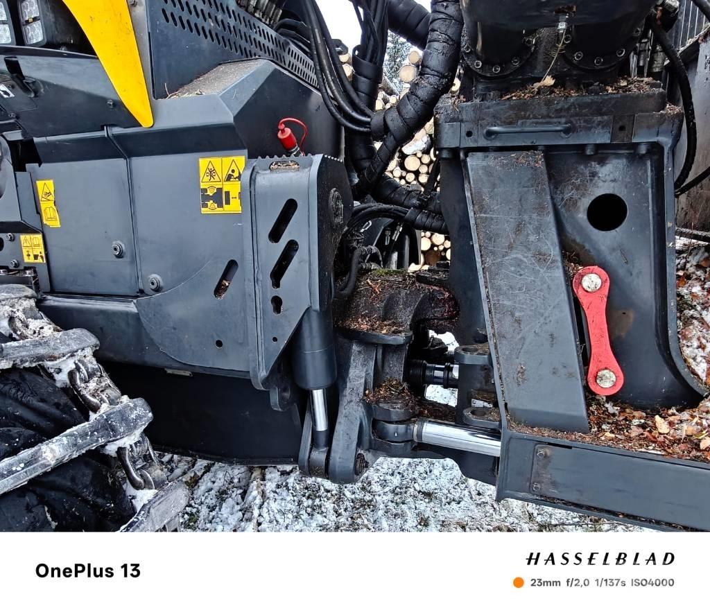 Ponsse Buffalo 8W Forwarders