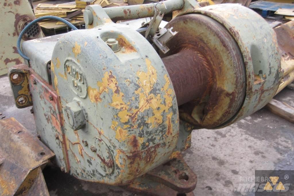 CAT D8K winch Other components