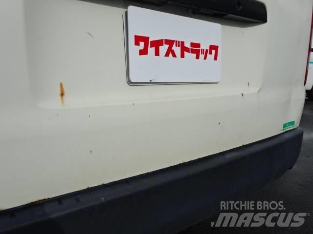 Toyota CBF-TRH223B Other