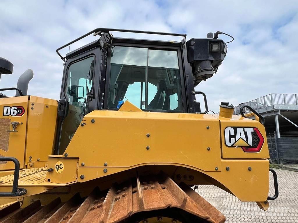 CAT D6XE Crawler dozers