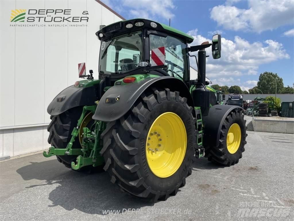 John Deere 6250R Tractors