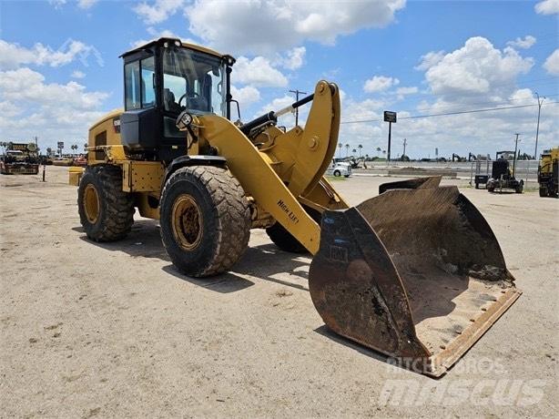 CAT 966M Wheel loaders