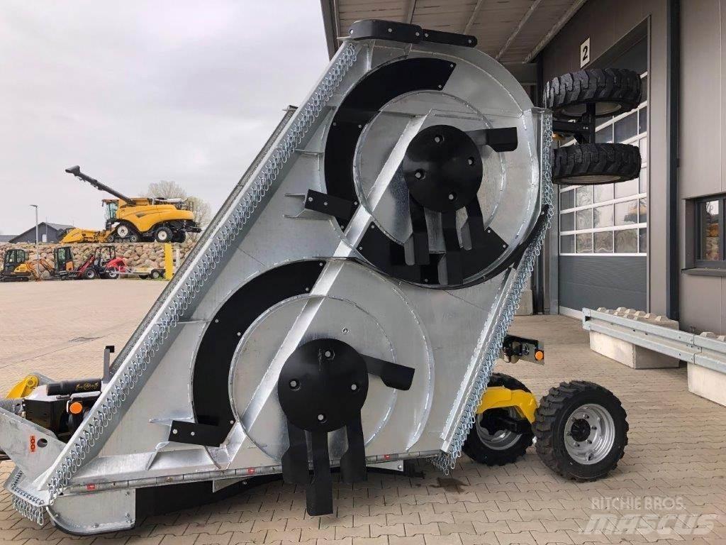 Bednar MM 7000 Other groundscare machines