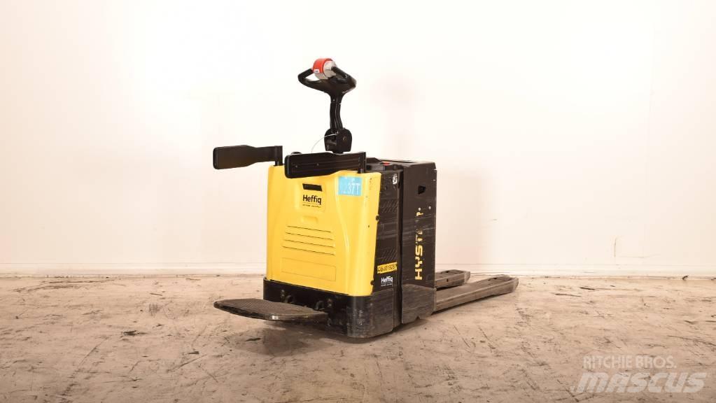 Hyster P 2.0 S Low lift with platform