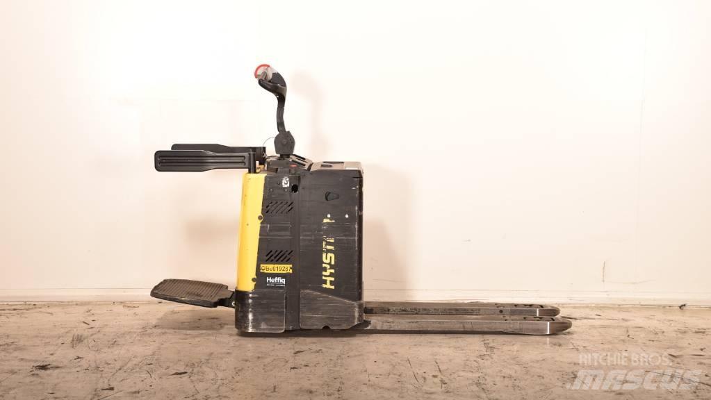 Hyster P 2.0 S Low lift with platform