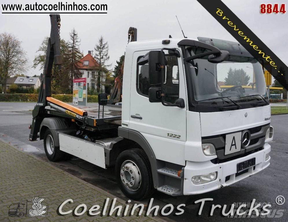 Mercedes-Benz 1222 Skip bin truck
