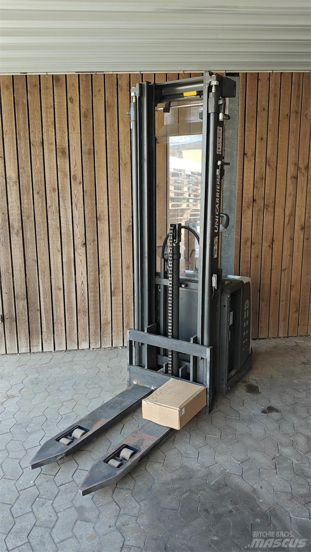 Atlet PSP160 Low lift with platform